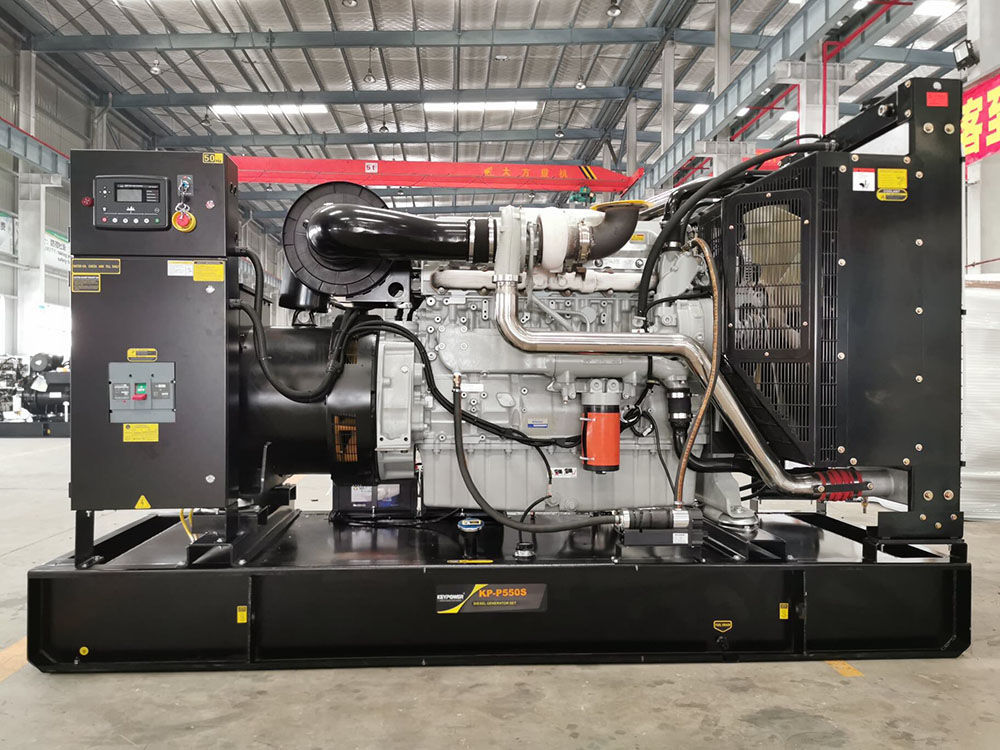 500 kva Perkins/Leroy Somer generator with heaters for coolant, fuel tank, fuel line and filters.